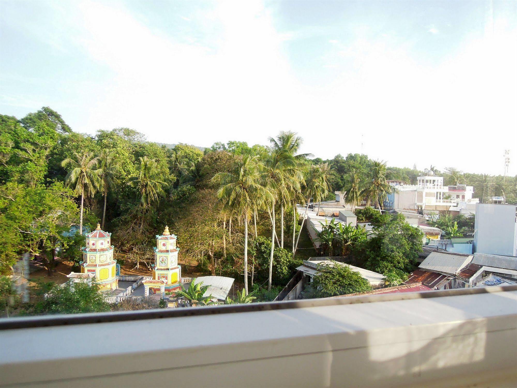 Gia Huy Hotel Phu Quoc Exteriör bild