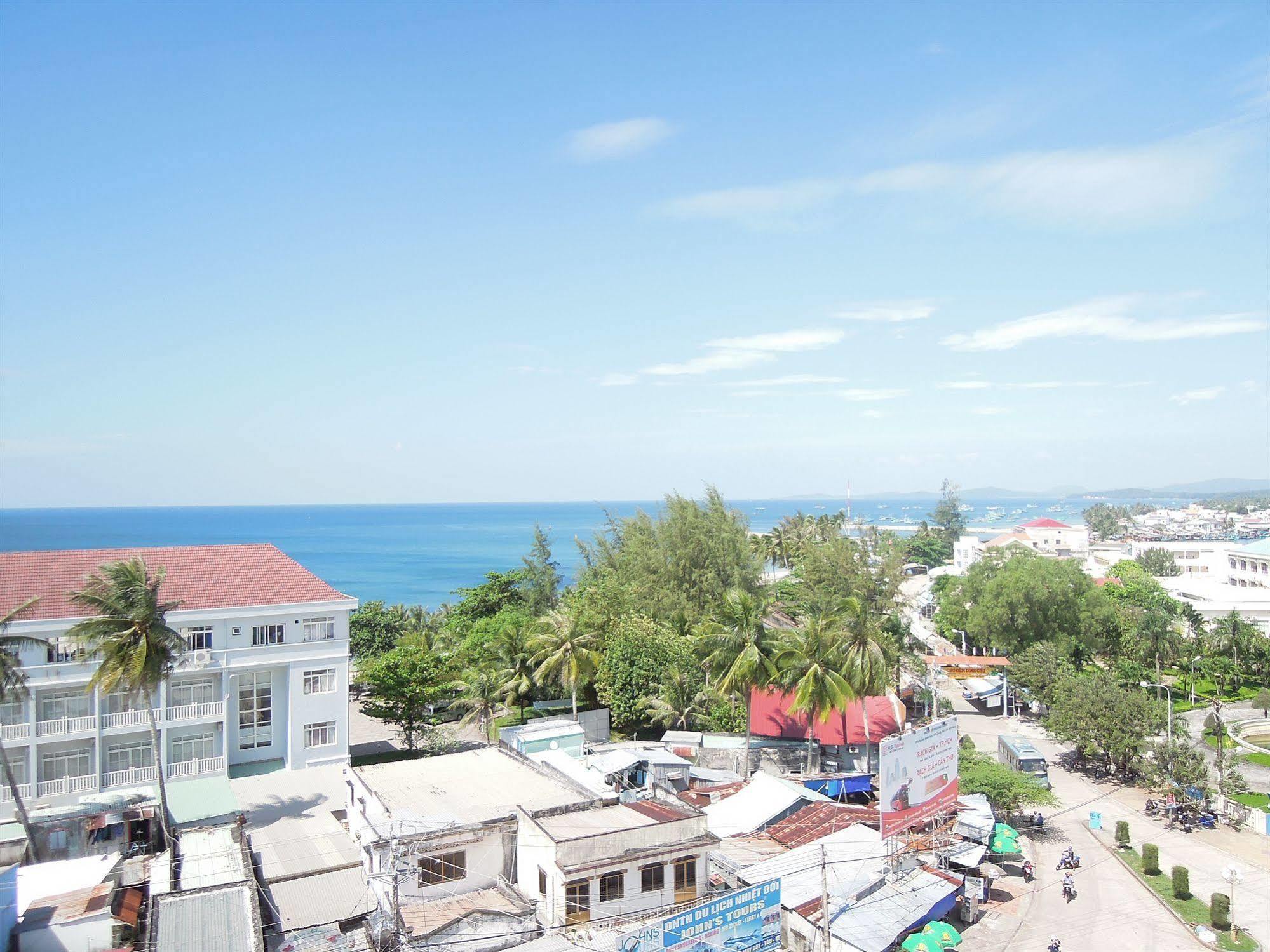 Gia Huy Hotel Phu Quoc Exteriör bild