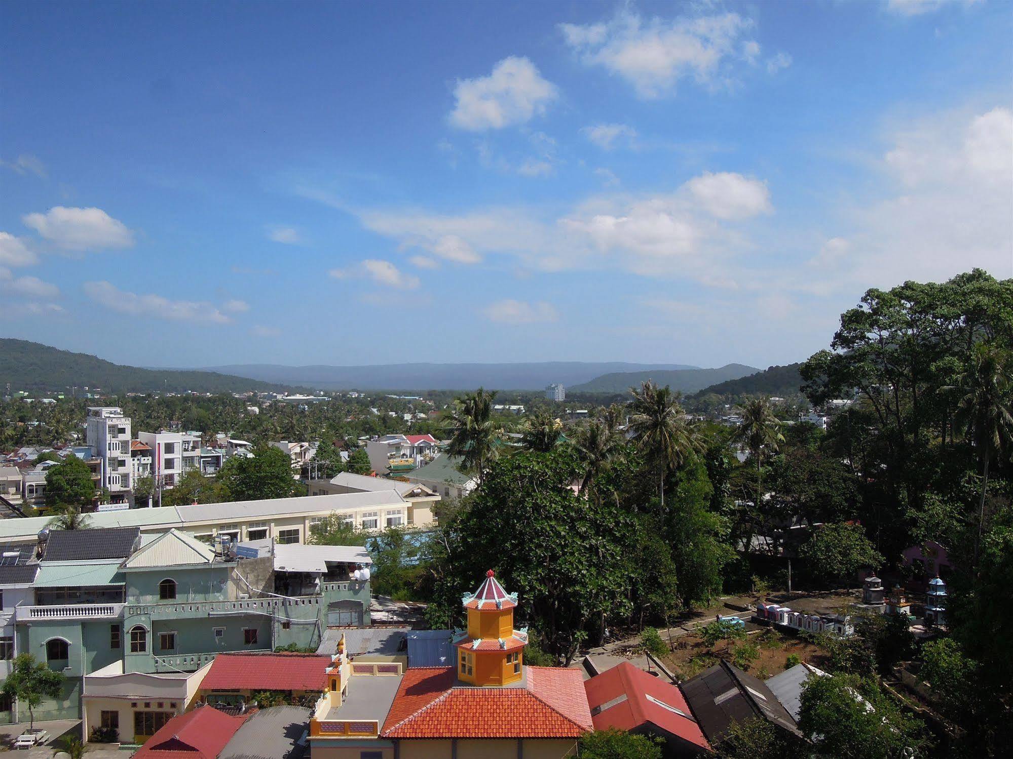 Gia Huy Hotel Phu Quoc Exteriör bild