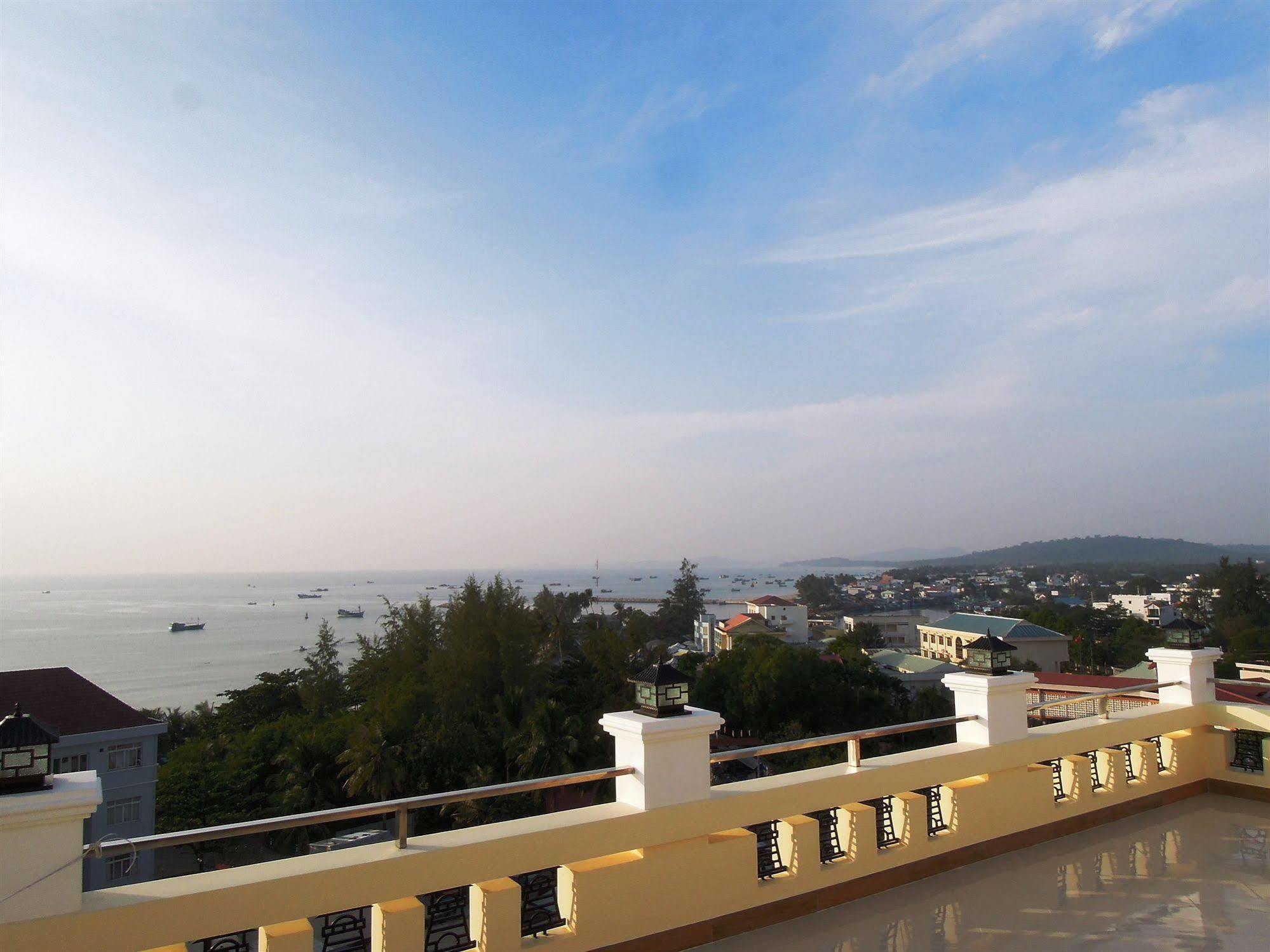 Gia Huy Hotel Phu Quoc Exteriör bild